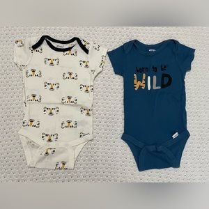 2 onesies brand short sleeve body suits (born to be wild)